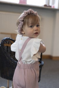 Marszczona opaska na gumce