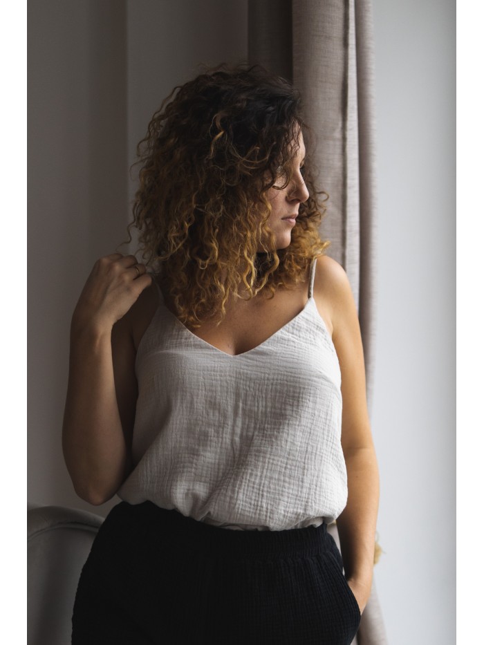 Klasyczny top na ramiączkach CZARNY